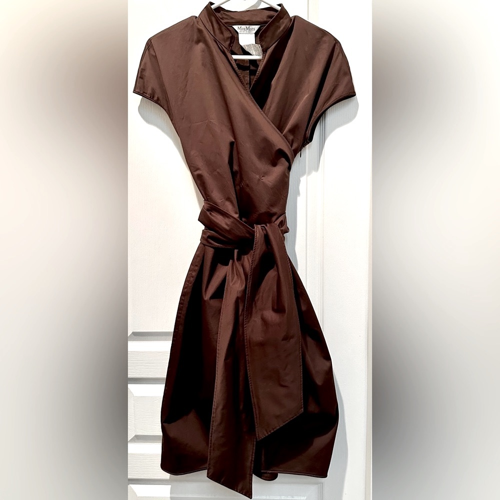 Max Mara Cap Sleeve Wrap Dress in Cool Brown Cotton Silk Blend JC452387